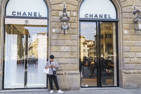 chanel online shop italy